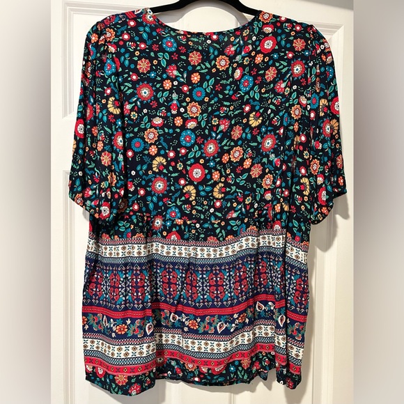 Women’s Casual Boho Floral V Neck Printed Bohemian Blouse - Multicolor - Picture 6 of 16